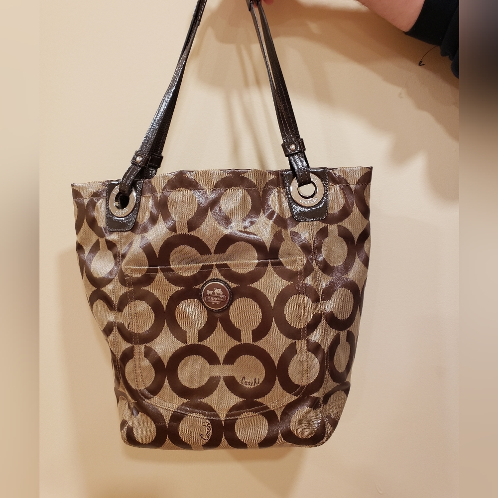 Coach Shoulder Bag